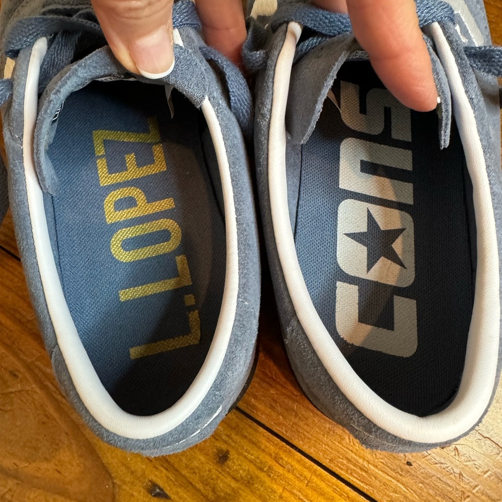 L.Lopez Converse - Picture 5 of 7